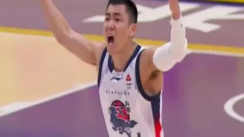 足球巨星四大传奇之旅